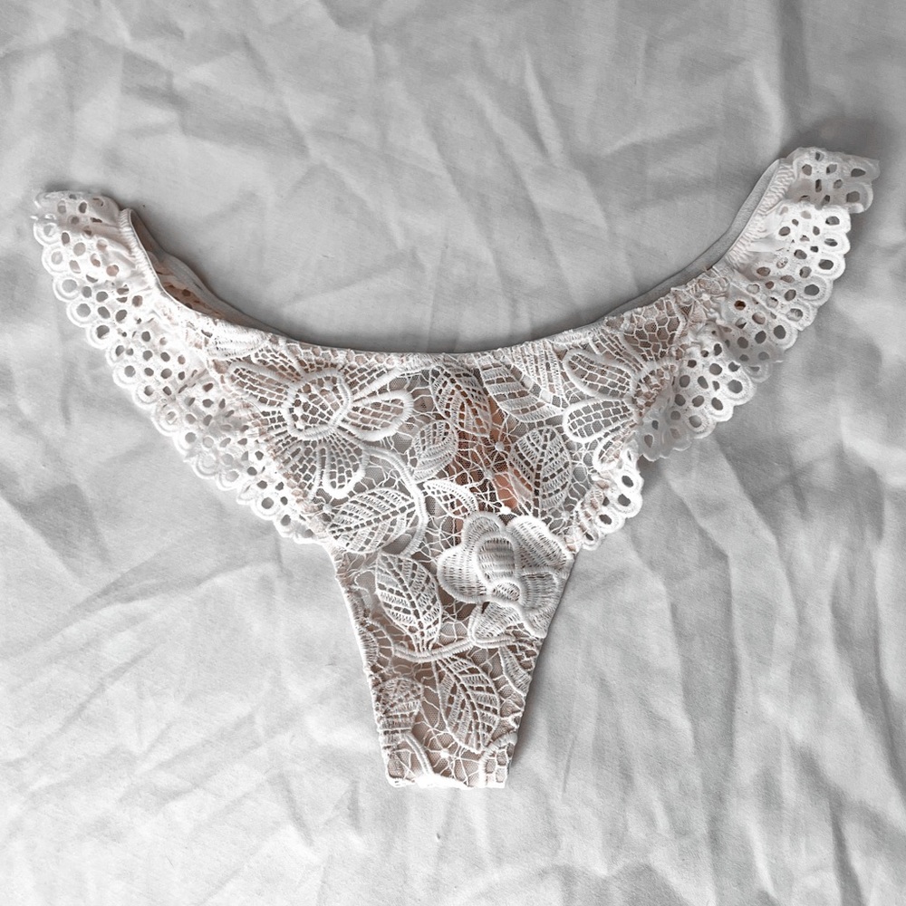 VS thong